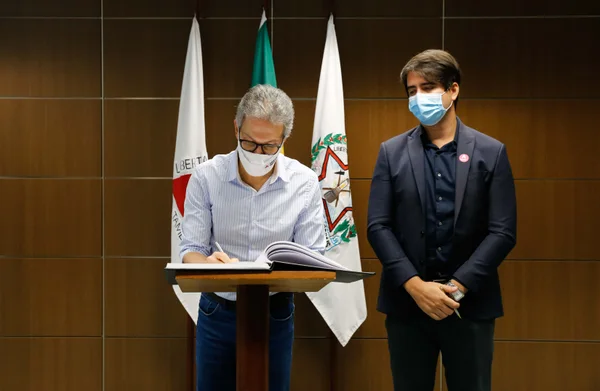 Posse do novo secretário de Estado de Saúde, Fábio Baccheretti