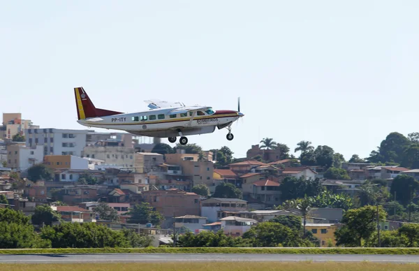 Governo distribui 9º lote de vacinas contra covid no estado