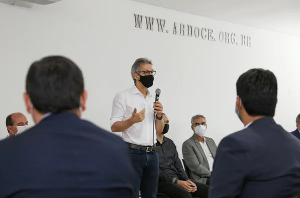 Reunião com prefeitos da microrregião de Governador Valadares