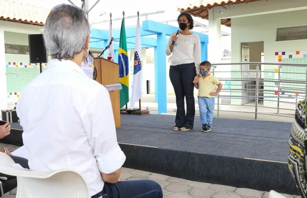 Romeu Zema inaugura Centro de Educação Infantil e Unidade Básica de Saúde, em Contagem