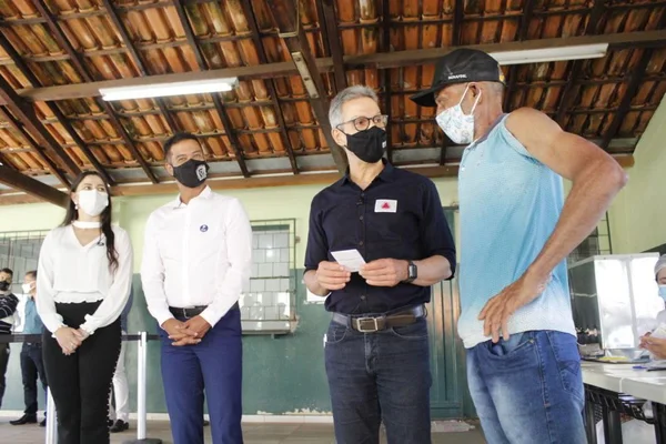 Governador apresenta conjunto de obras para Pompéu e região da Bacia do Paraopeba