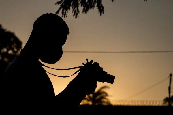 Jovens do Sistema Socioeducativo aprendem fotografia