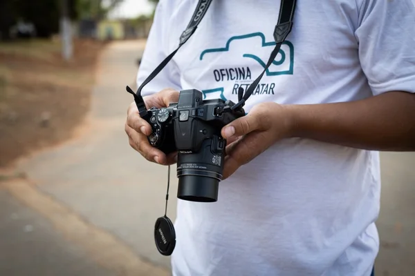 Jovens do Sistema Socioeducativo aprendem fotografia