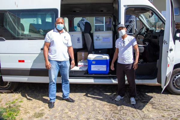 Mais de 840 mil doses de vacinas são distribuídas para Unidades Regionais de Saúde