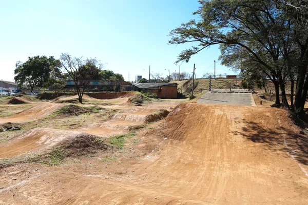 Governador inaugura obras de revitalização e reabre APA Parque Fernão Dias, em Contagem
