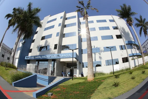Romeu Zema participa da inauguração do Pronto Socorro Municipal Terezinha Moreira Marra, em Patrocínio (MG)