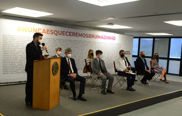 Governador participa da abertura de Consulta Popular sobre reparação em Brumadinho e mais 25 municípios