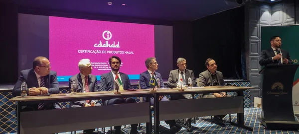 Governo de Minas, Fiemg e CDL assinam acordo com a Câmara de Comércio Árabe