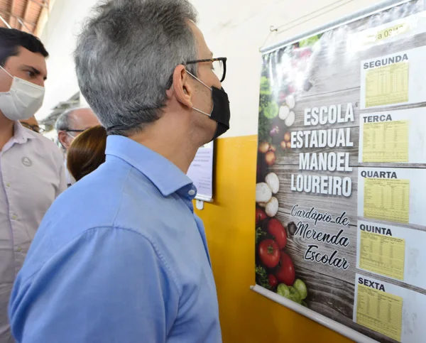 Governador destaca investimentos na educação e inaugura Sala Mineira do Empreendedor, em João Monlevade 