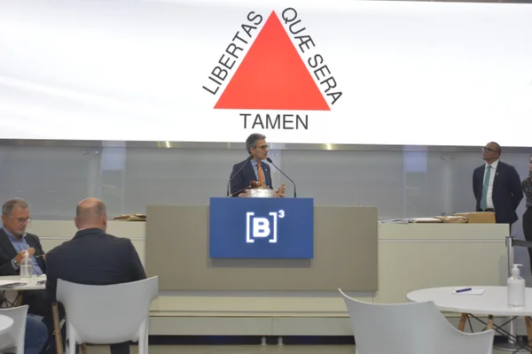 Governador participa de concorrência pública para concessão dos serviços públicos do Terminal Rodoviário de BH