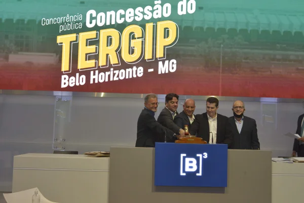 Governador participa de concorrência pública para concessão dos serviços públicos do Terminal Rodoviário de BH
