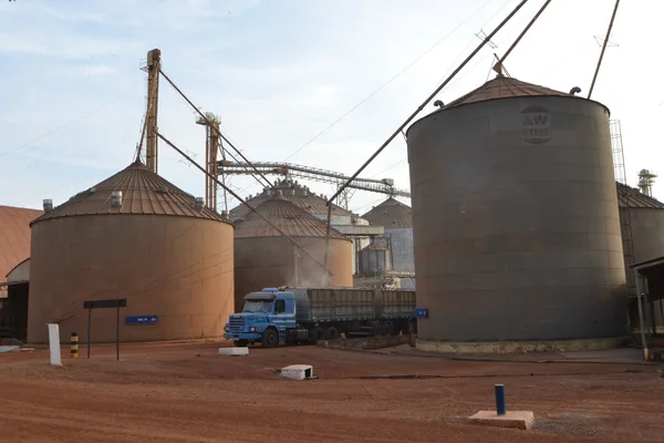 Visita à Cooperativa Agrícola de Unaí
