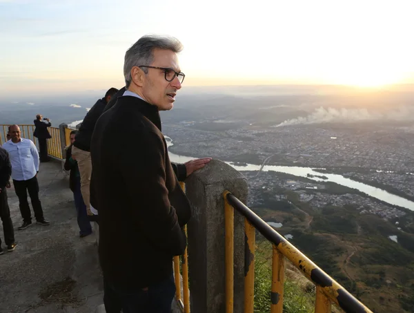 Governador se reúne com representantes do turismo da região do Pico da Ibituruna