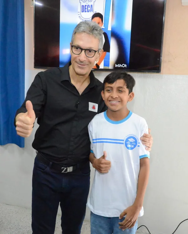 Governador visita em Muriaé escola estadual contemplada com recursos do Mãos à Obra