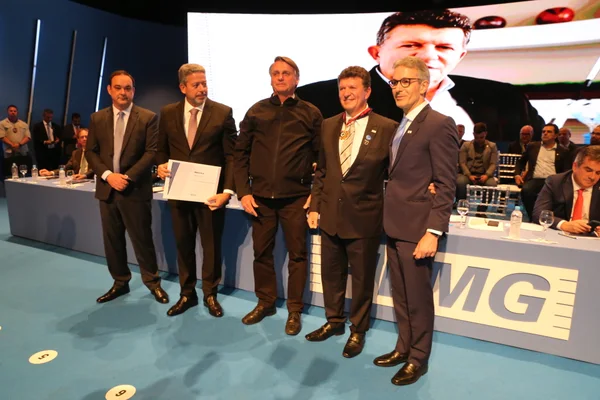 Governador participa do Dia da Indústria e da posse da diretoria da Fiemg