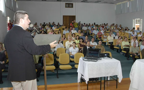 O vice-governador Antonio Augusto Anastasia apresentou o projeto