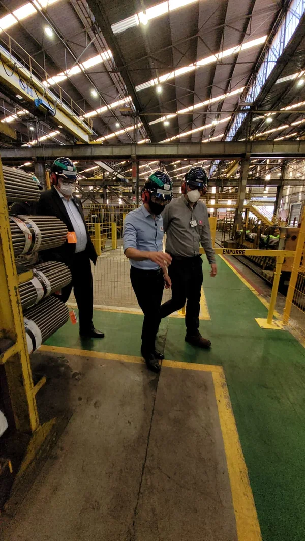 Gigante da siderurgia vai investir R$ 144 milhões para ampliar produção em Sabará, na RMBH