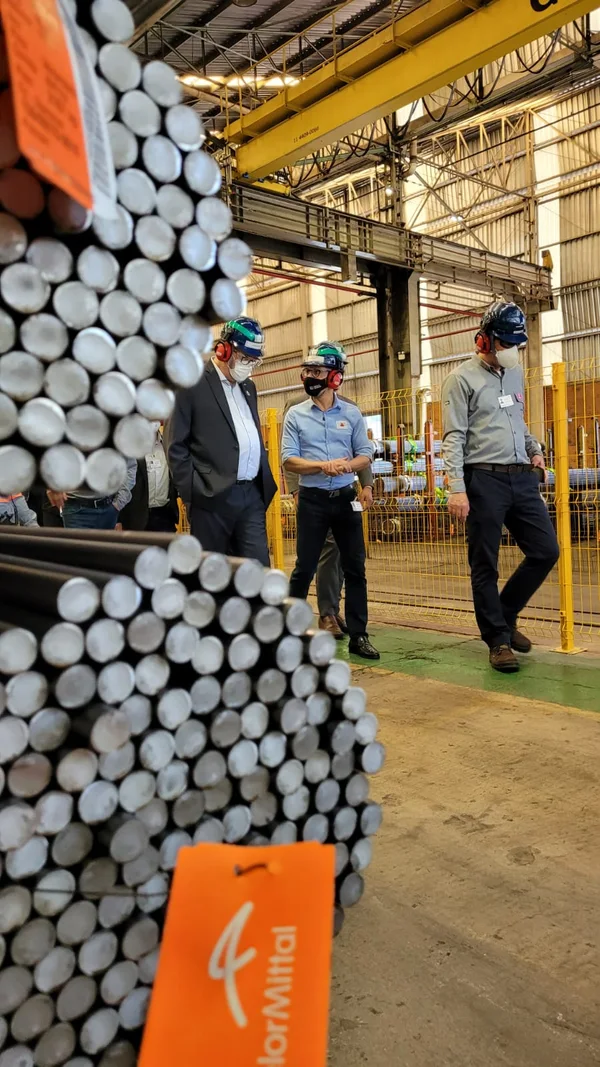 Gigante da siderurgia vai investir R$ 144 milhões para ampliar produção em Sabará, na RMBH