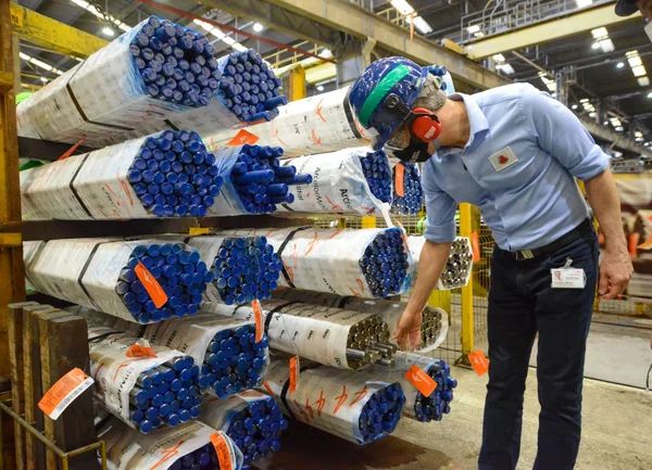 Gigante da siderurgia vai investir R$ 144 milhões para ampliar produção em Sabará, na RMBH