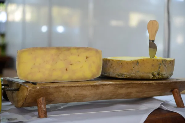 Araxá sedia Concurso Internacional do Queijo Artesanal
