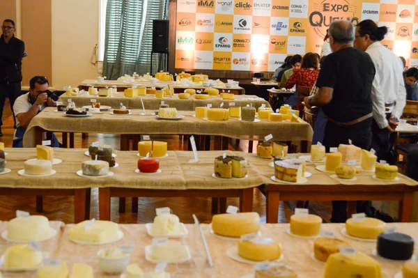 Araxá sedia Concurso Internacional do Queijo Artesanal