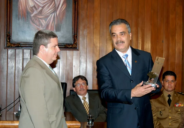 Anastasia foi homenageado pelo presidente do Tribunal, Rúbio Paulino Coelho