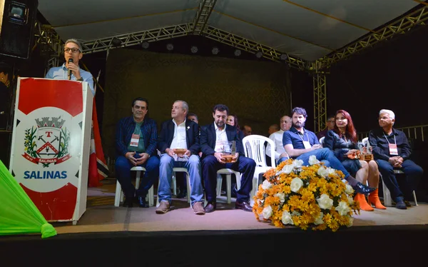 Governador participa do Festival da Cachaça, em Salinas 