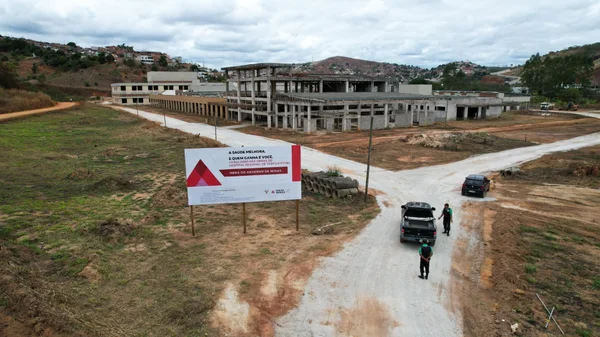 Obras do Hospital Regional de Teófilo Otoni estavam paradas desde 2016