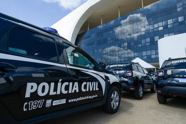 Governo de Minas entrega 112 viaturas para a Polícia Civil