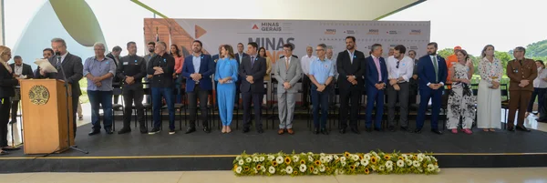 Governo de Minas entrega 112 viaturas para a Polícia Civil