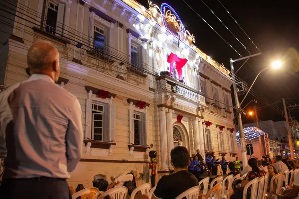 Iluminação natalina e roteiros culturais são atrativos do Natal da Mineiridade em Guaxupé