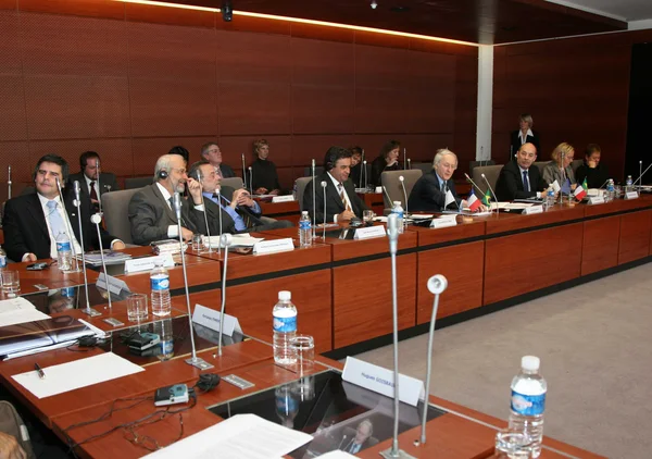Minas Gerais e província francesa fecham acordo de irmandade
