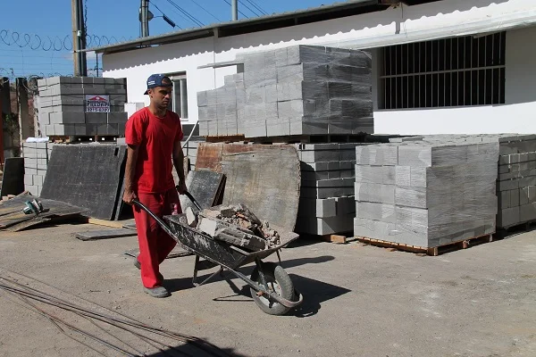 Reformas de unidades prisionais e investimento em recursos humanos reforçam segurança pública de Minas