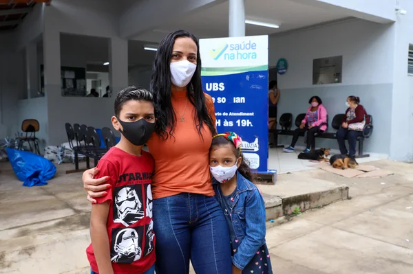 Vacina contra o HPV: meninos e meninas de 9 a 14 anos devem ser imunizados