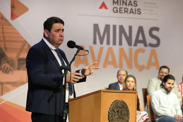 Governo de Minas anuncia novo modelo para o Programa de Transporte Escolar e aumenta em 60% valor do repasse às prefeituras