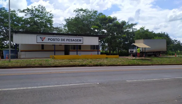 Praca de pesagem de Arcos, na rodovia MG-170, km 56,6