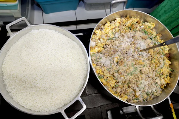 Governo de Minas apresenta Programa de Alimentação Escolar da rede estadual pública para delegação alemã