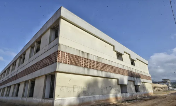 Governador vistoria obras do Hospital Regional em Teófilo Otoni