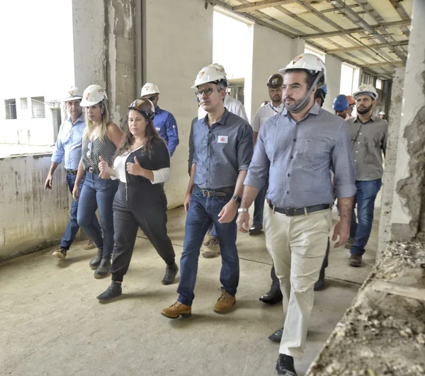 Governador vistoria obras do Hospital Regional em Teófilo Otoni