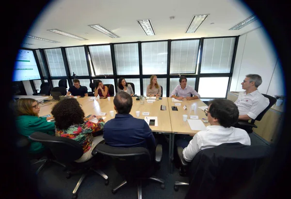 Governador acompanha apresentação de projetos estratégicos da Secretaria de Estado de Saúde