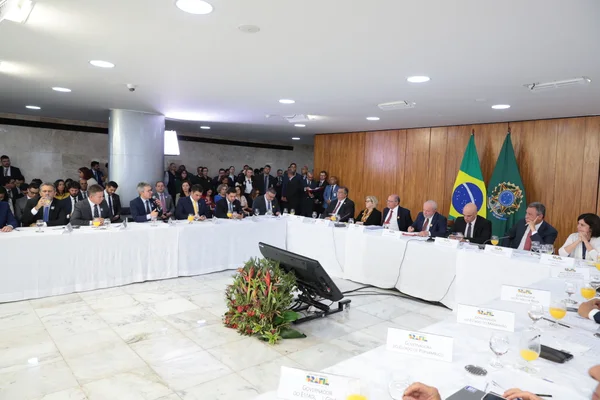 Reunião sobre Pactuação de Políticas de Proteção do Ambiente Escolar