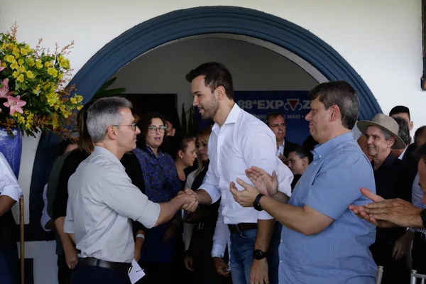 Governador participa da abertura da 88ª edição da Expozebu, em Uberaba