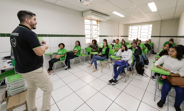 Aulas inaugurais da 3ª edição do Trilhas de Futuro começam a partir desta terça-feira (2/5) em diversas instituições de Minas