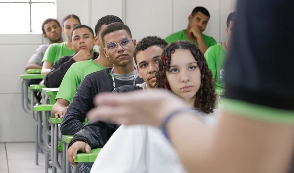 Aulas inaugurais da 3ª edição do Trilhas de Futuro começam a partir desta terça-feira (2/5) em diversas instituições de Minas