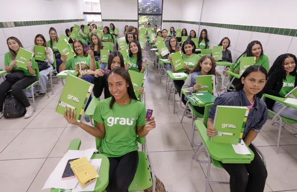 Aulas inaugurais da 3ª edição do Trilhas de Futuro começam a partir desta terça-feira (2/5) em diversas instituições de Minas