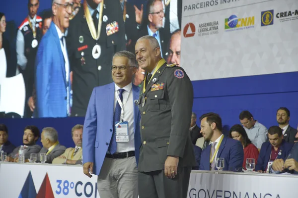 Governador em exercício sanciona projeto de lei que beneficia mais de 780 municípios mineiros