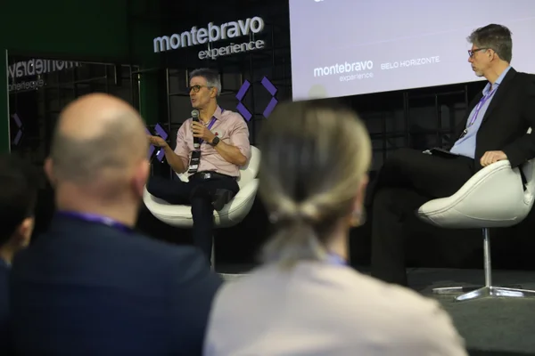 Governador participa de painel com empresários e investidores em Belo Horizonte
