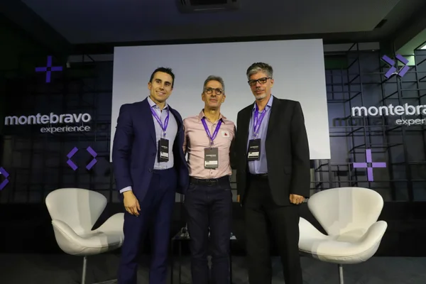 Governador participa de painel com empresários e investidores em Belo Horizonte