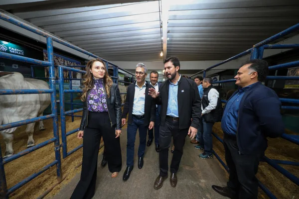 Governador participa da 62ª Edição da Fenamilho, em Patos de Minas