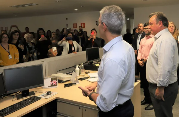 Governador se reúne com servidores da Seapa e acompanha apresentação de projetos da pasta